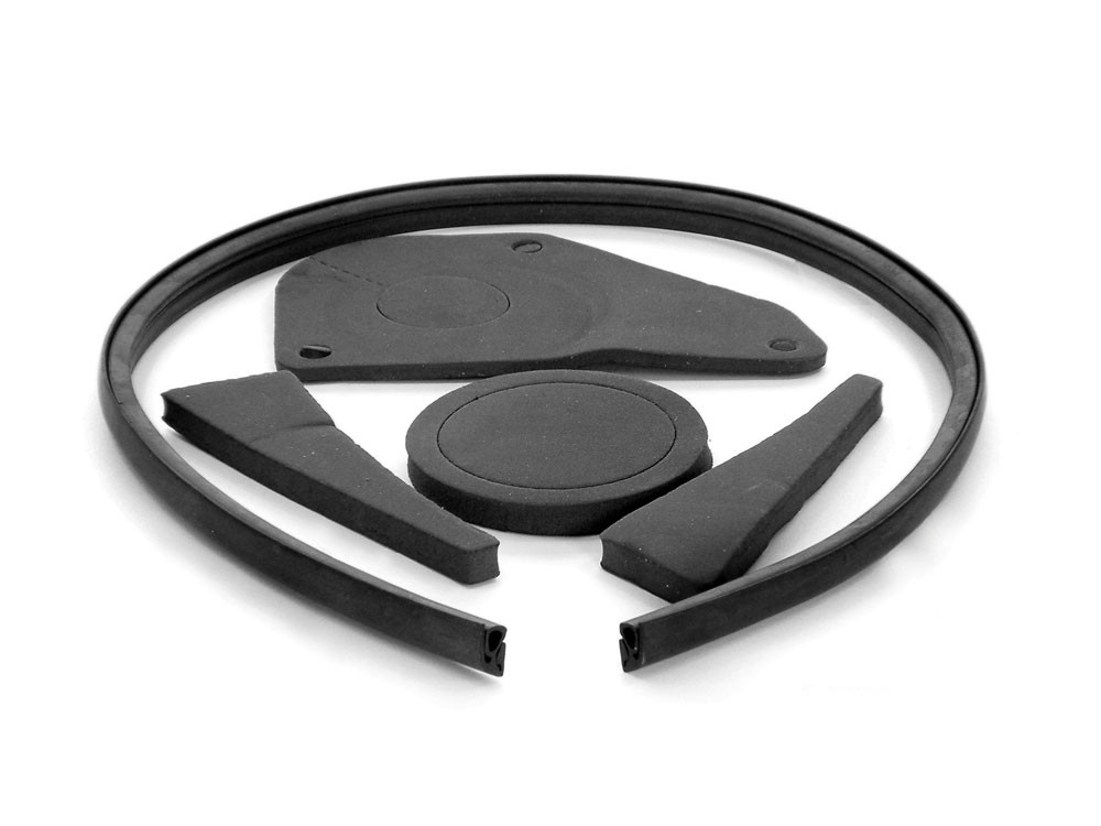 Rubber Set 67-8 Camaro Cowl/F/Wal