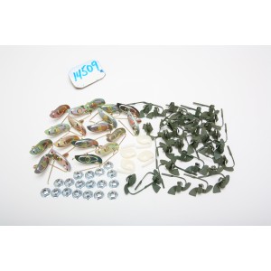 Clips 1968 Impala Side Molding