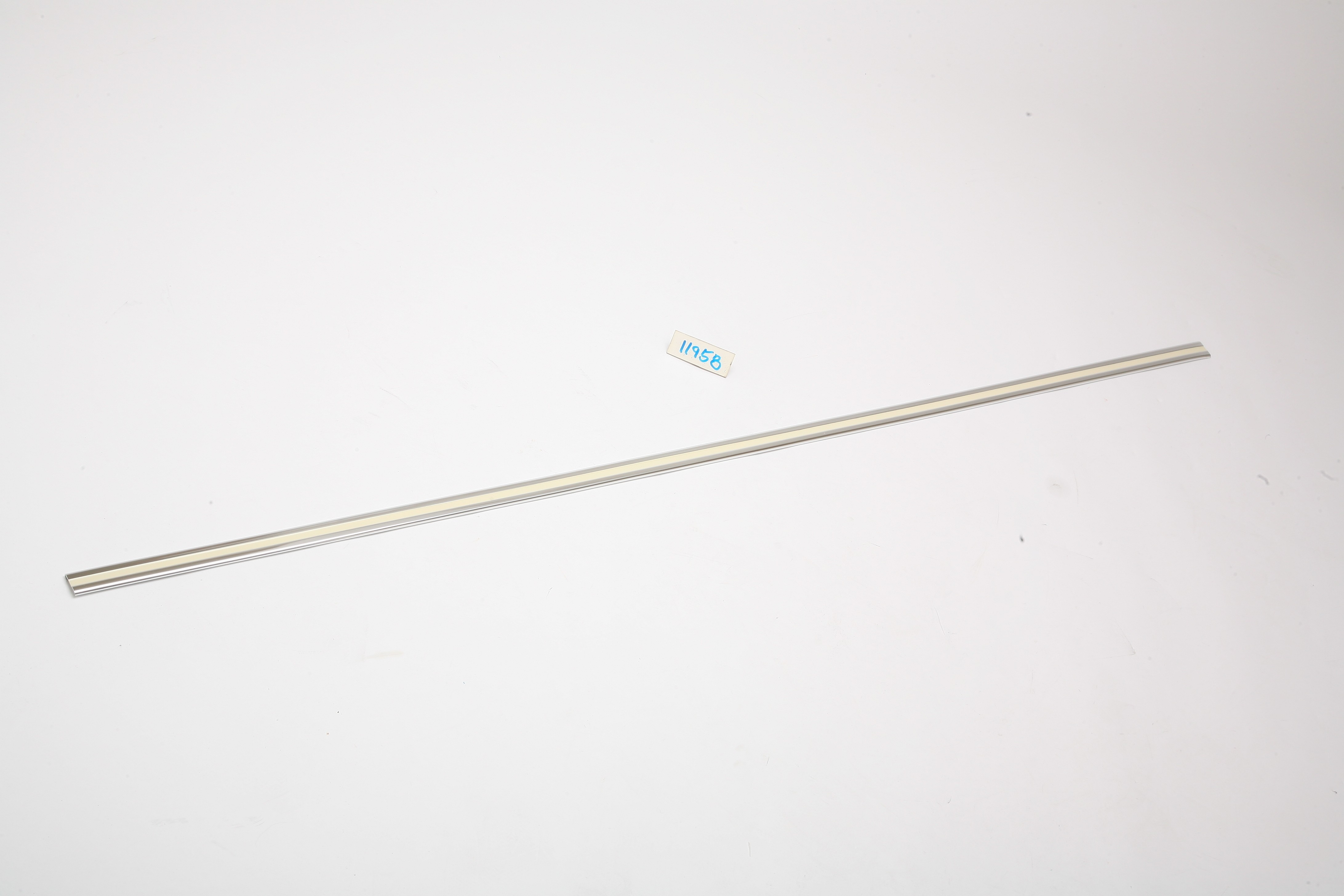 Molding 1964 Impala 4 door Upper Quarter