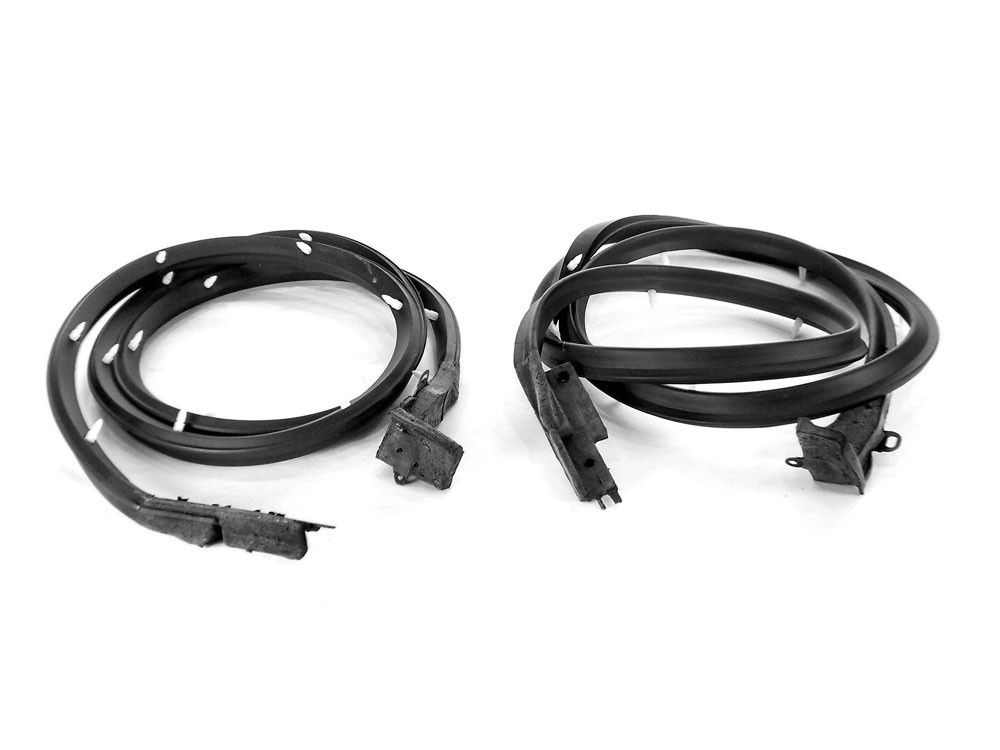 Weatherstrips 1956-1957 Bel Air 4 Door Hardtop Rear Door