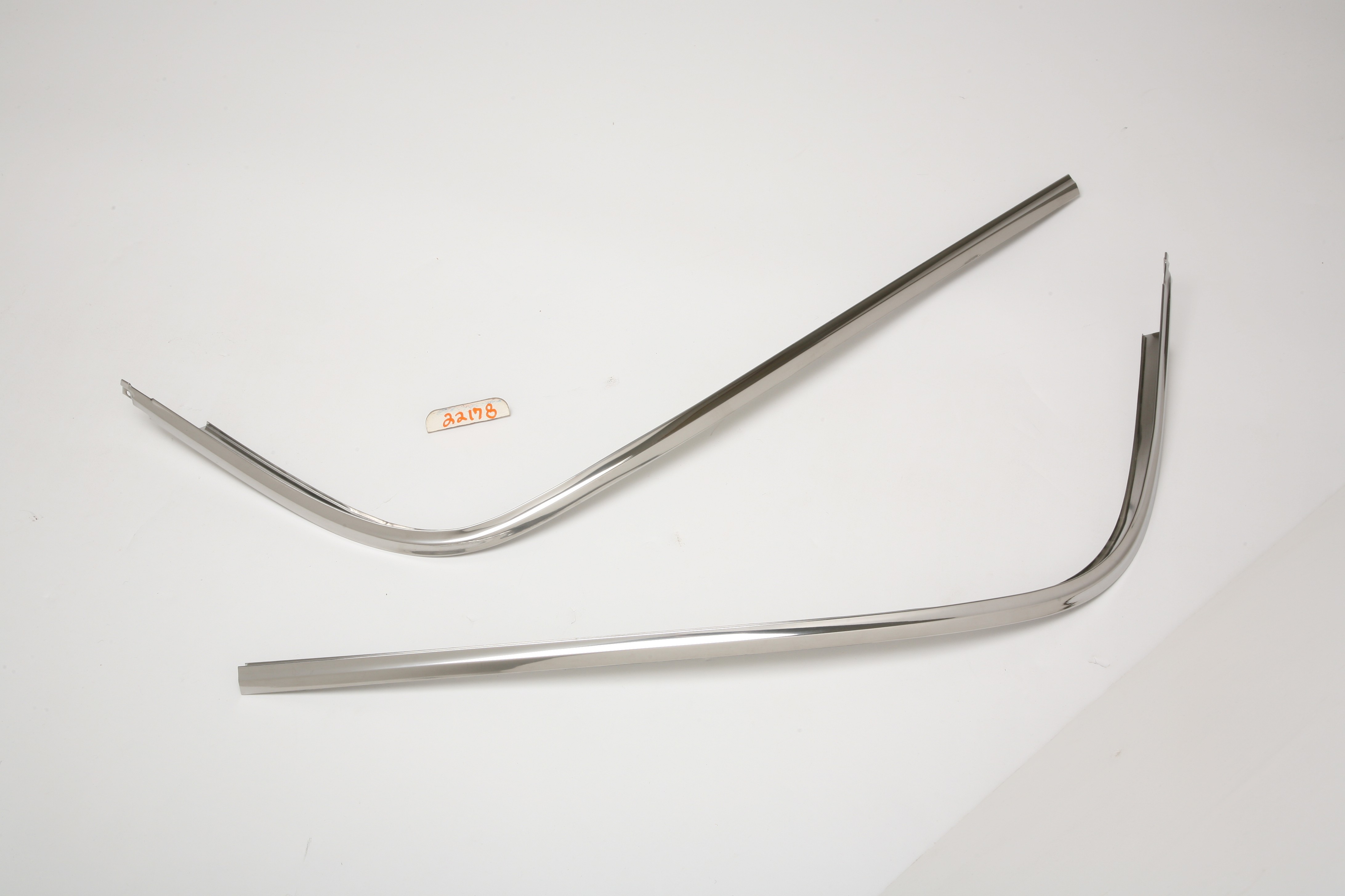 1955-1956-1957 Chevrolet Hardtops Upper Windshield Moldings