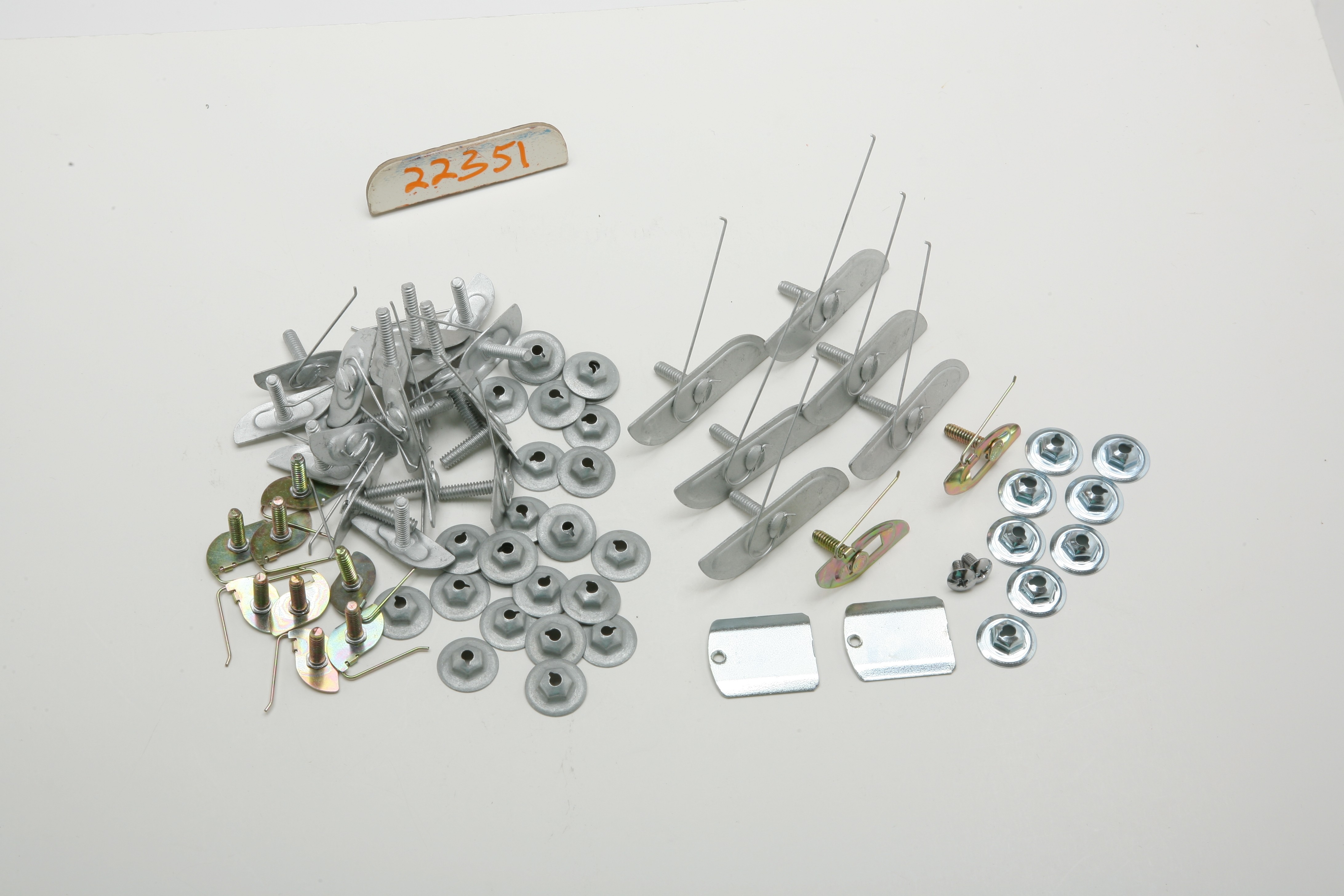 SIDE MOLDING CLIP SETS