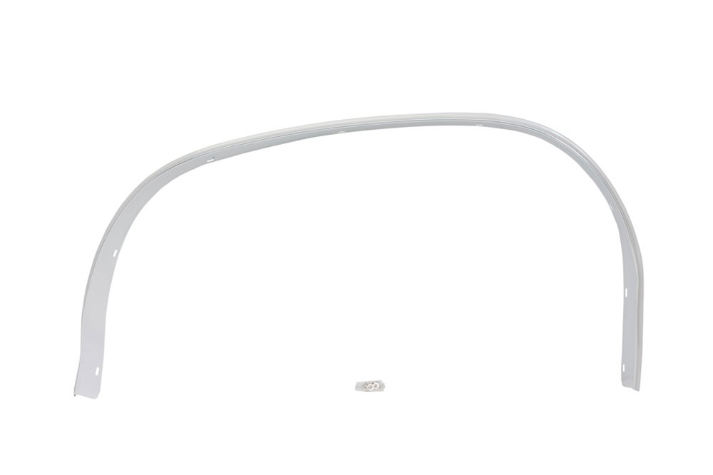 Molding 70-2 Chevelle Right hand Rear Wheel Well